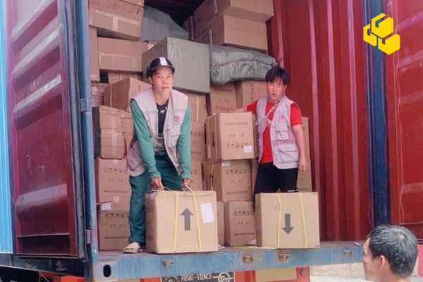 dịch vụ bốc xếp tại Bàn Cờ